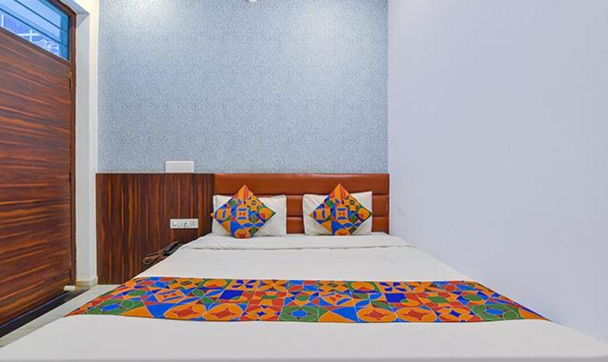 Fabhotel Ranbanka Udaipur Exterior photo